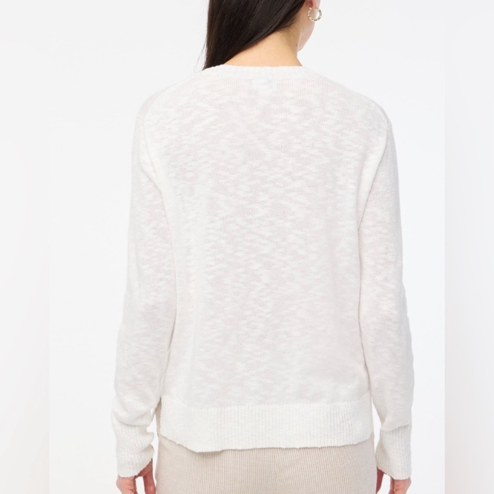 J. Crew Factory Crewneck Beach
Sweater Medium NWT - Picture 2 of 7